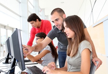 Unterricht am Computer in der Berufsausbildung
