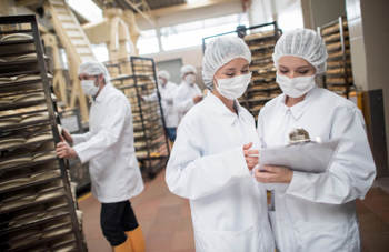 Dr. Oetker: Karriere, Ausbildung und Gehalt